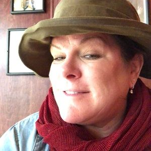 Meet your Posher, Jodi